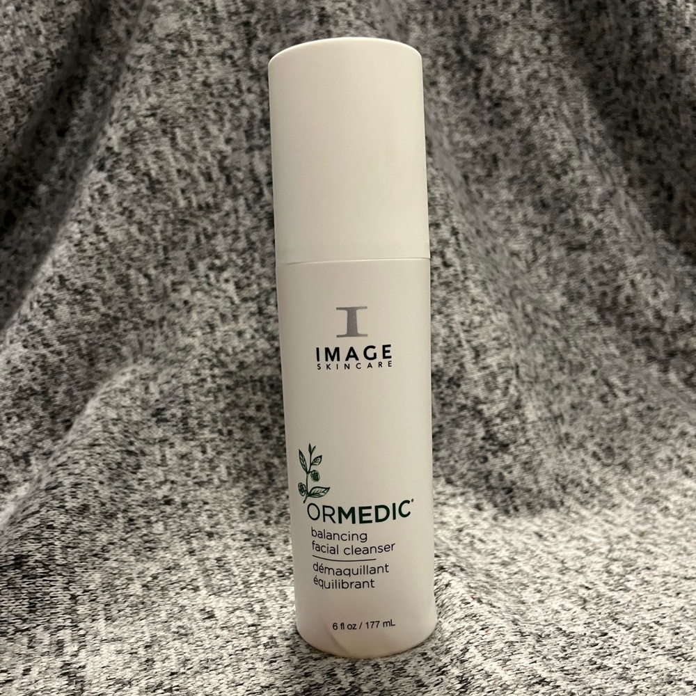Image Skincare Ormedic Balancing Facial Cleanser
